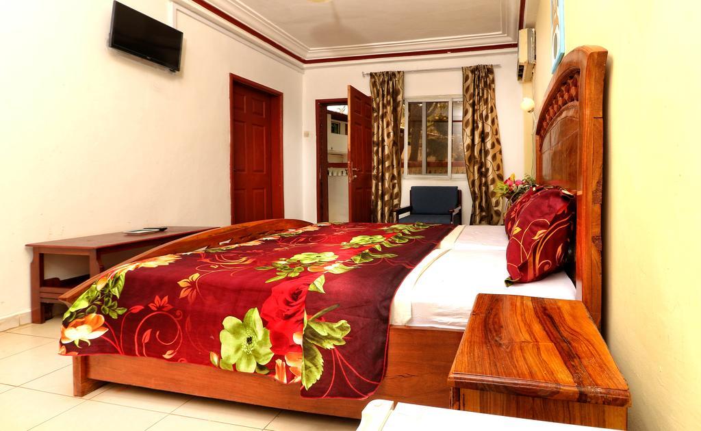 Badala Park Hotel Kotu Zimmer foto