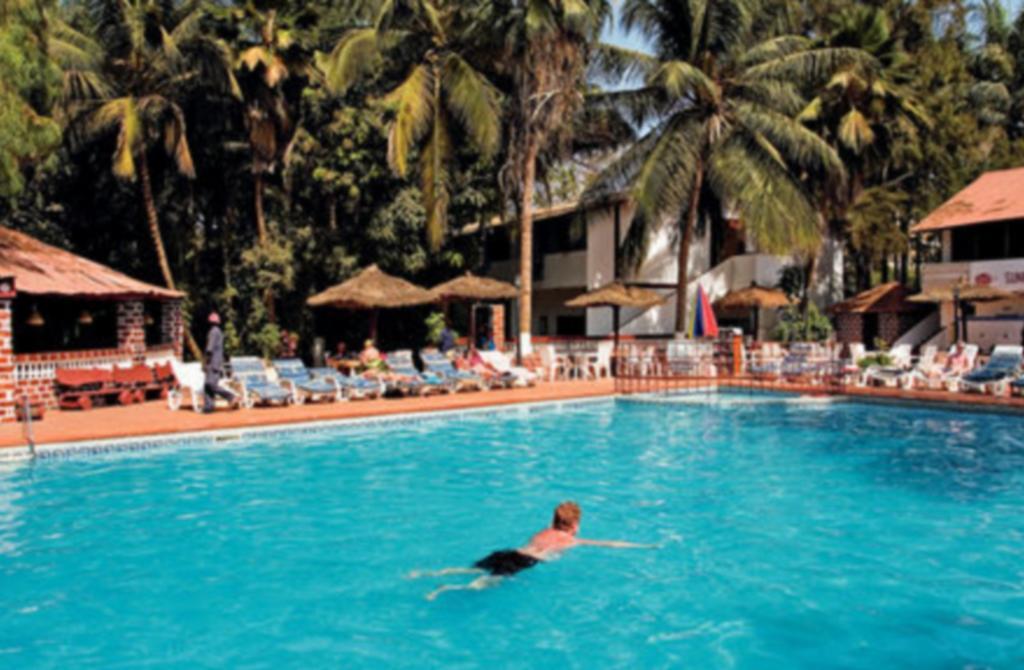 Badala Park Hotel Kotu Exterior foto